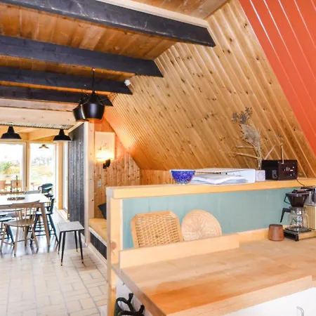 Two-bedroom In Feriehus