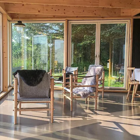 Two-bedroom In Ebeltoft