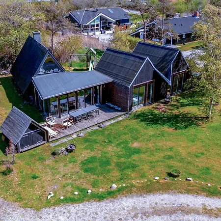 Casa de Férias Two-bedroom In *