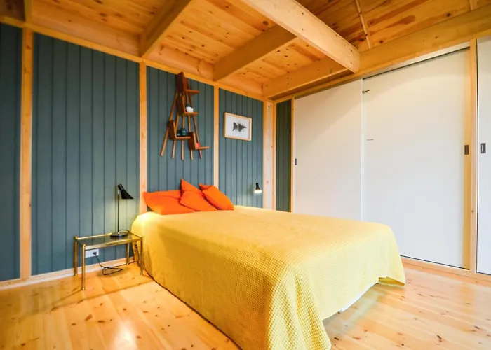 Сasa de vacaciones Two-bedroom In *